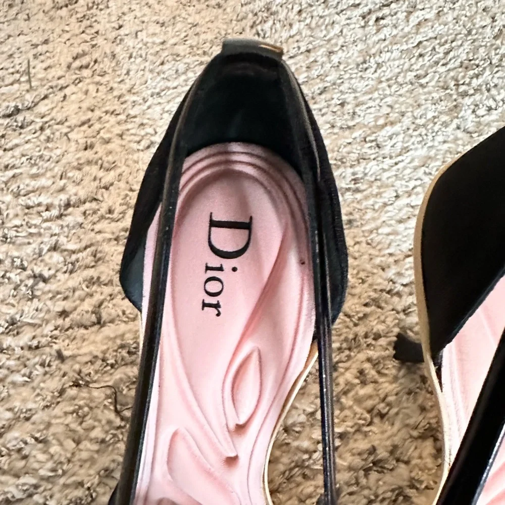 Dior Black Fabric And Patent Leather Pointed Toe Curved Heel Pumps Size 35.5 - Picture 4 of 15